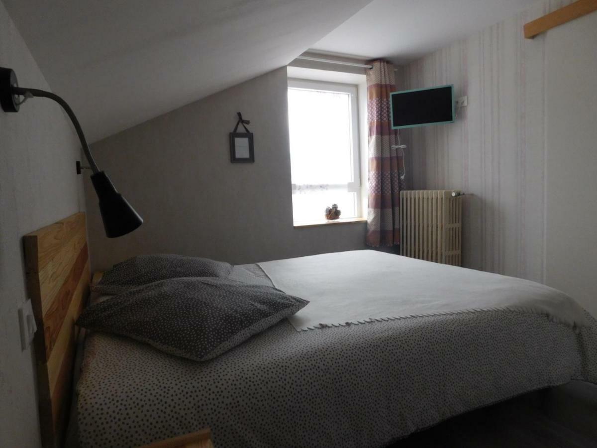 Monts Et Reves Bed and Breakfast Ramonchamp Εξωτερικό φωτογραφία