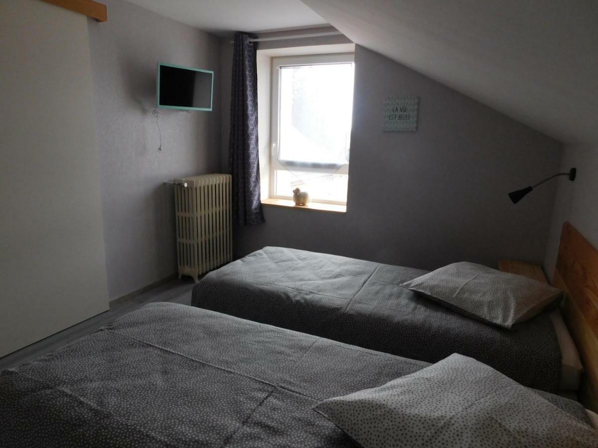 Monts Et Reves Bed and Breakfast Ramonchamp Εξωτερικό φωτογραφία